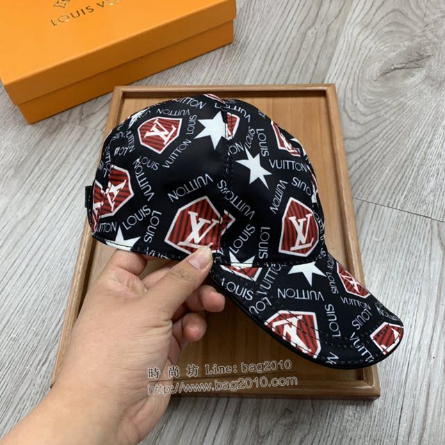 LV新品男士帽子 路易威登星星圖案棒球帽鴨舌帽  mm1328